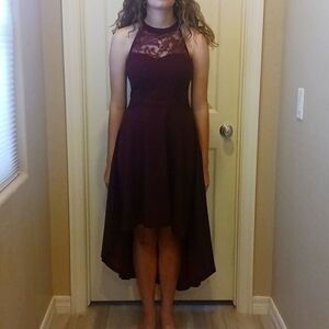Size small l, burgundy formal dress